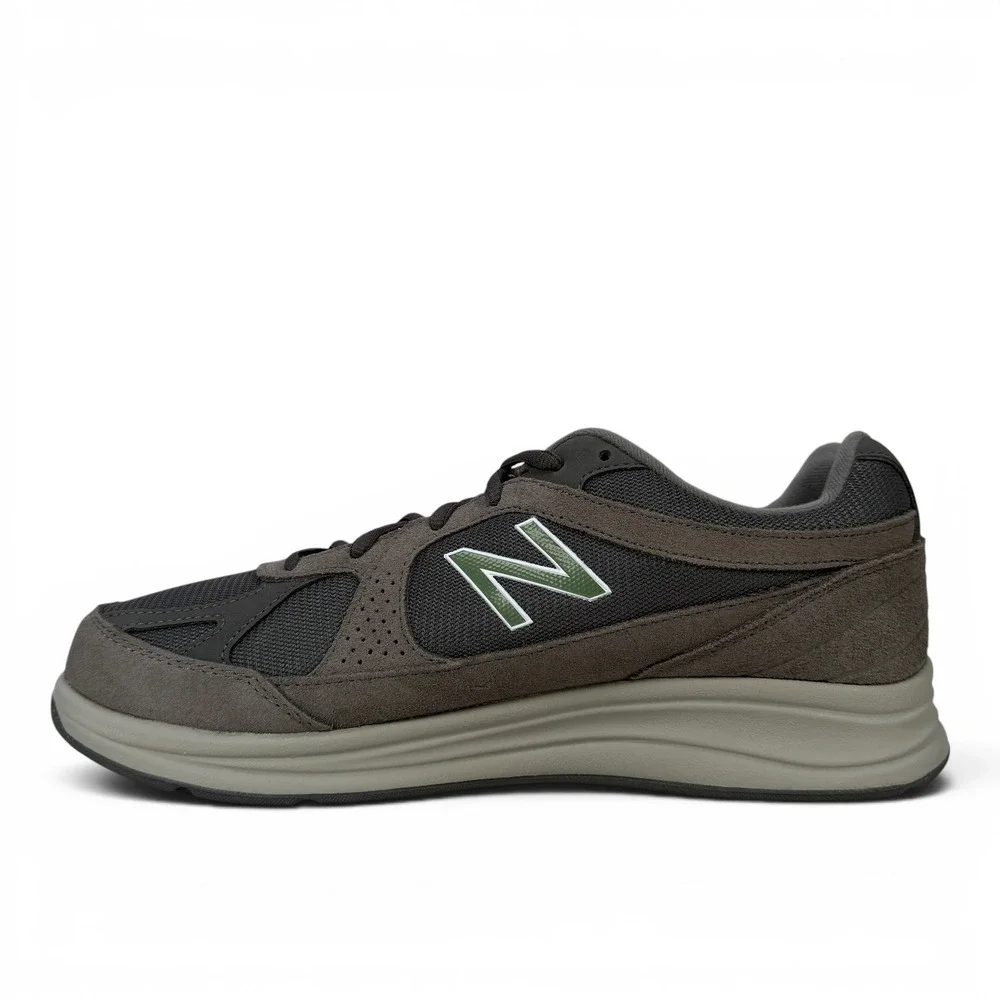 New Balance 877v1 Walking Shoes‎ Mens 8 Extra Wide 4E Grey Suede Green Logo